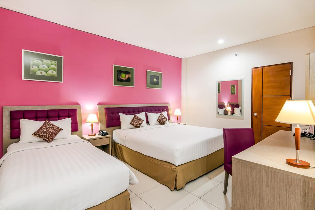 Kuta Central Park Hotel Экстерьер фото