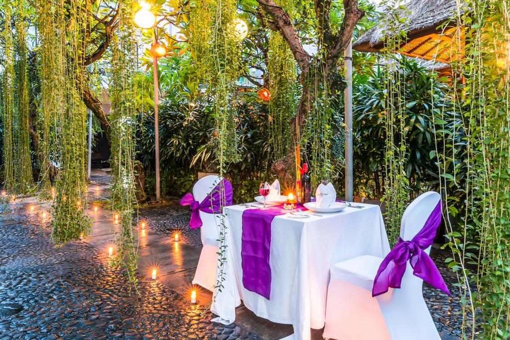 Kuta Central Park Hotel Экстерьер фото