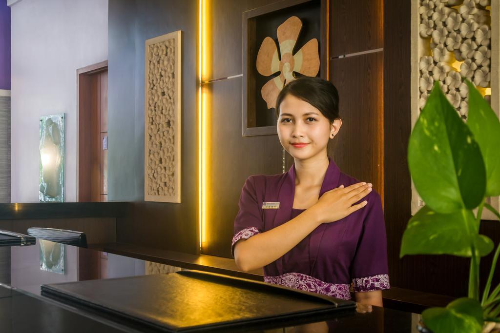 Kuta Central Park Hotel Экстерьер фото