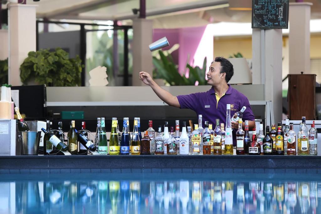 Kuta Central Park Hotel Номер фото