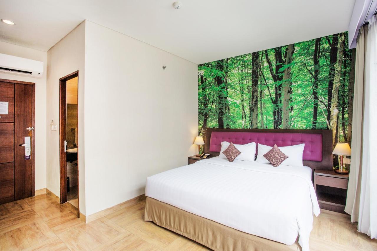 Kuta Central Park Hotel Экстерьер фото